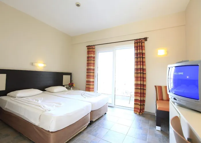 Hanay Hotell Side