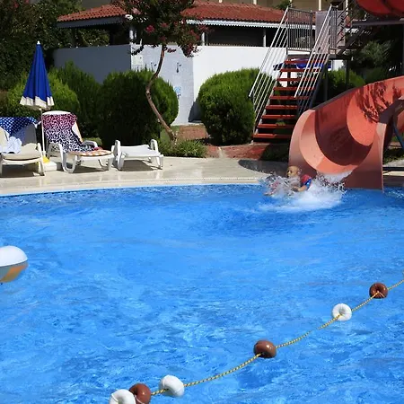 Hanay Hotel Side